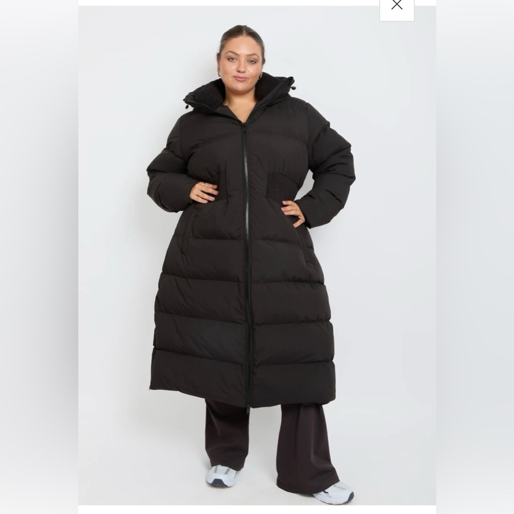 Women's Black Long Puffer Coat/Jacket | size : XL